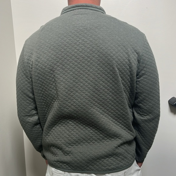 Sonoma long sleeve quarter snap worn 2-3 times - Picture 5 of 6